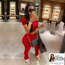 Load image into Gallery viewer, 2 Piece Crop Top Tracksuit set
