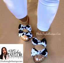 Load image into Gallery viewer, Cow Bow Sandals