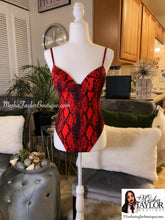 Load image into Gallery viewer, Luxury Snakeskin Print Body Suit