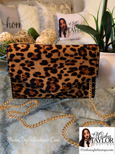 Load image into Gallery viewer, Leopard Print Cross Bag